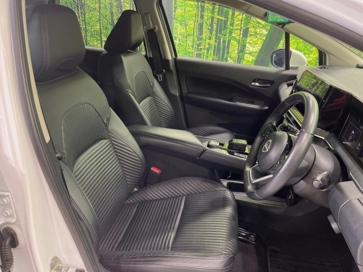 2021 Nissan Note 6AA-E13 (UW-69f1f6cb3f603)[19]