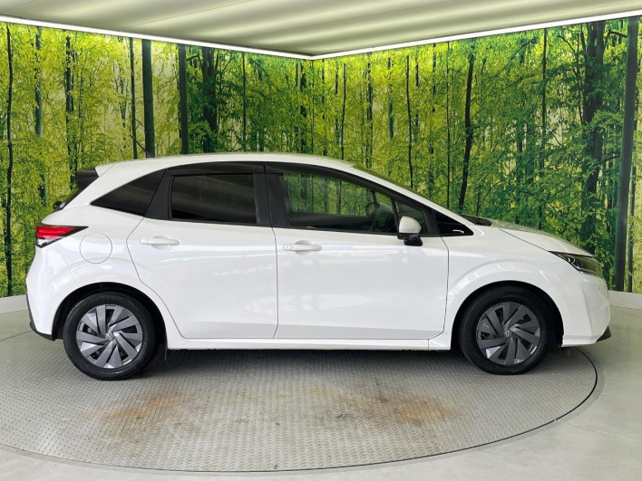 2021 Nissan Note 6AA-E13 (UW-69f1f6cc4f0d9)[8]