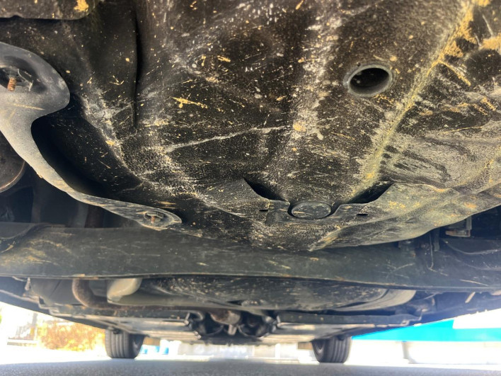 2021 Nissan Note 6AA-E13 (UW-69f1f6cc95a0b)[13]