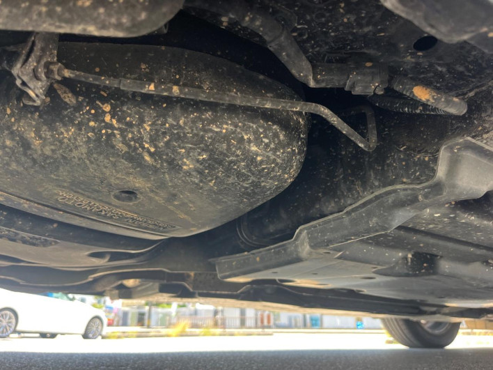 2021 Nissan Note 6AA-E13 (UW-69f1f6cc95a0b)[16]