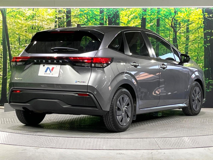 2022 Nissan Note 6AA-E13 (UW-69f1f6ccea854)[8]