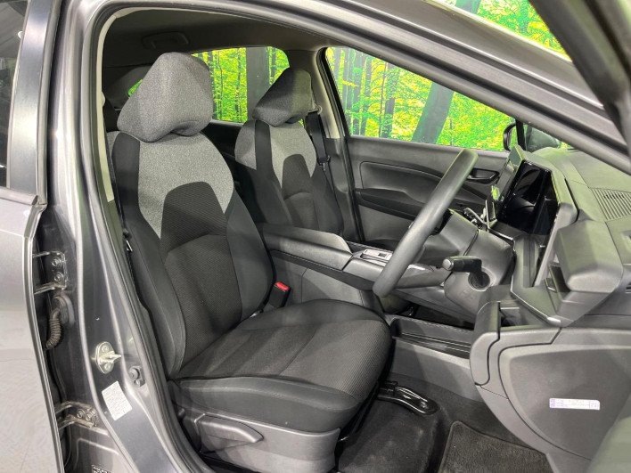 2022 Nissan Note 6AA-E13 (UW-69f1f6ccea854)[21]