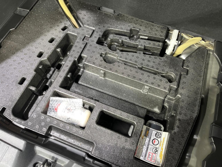 2022 Nissan Note 6AA-E13 (UW-69f1f6ccea854)[15]