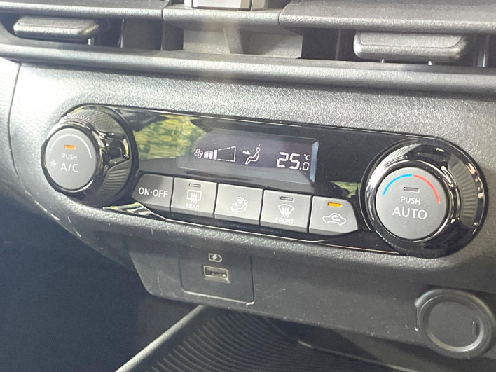 2022 Nissan Note 6AA-E13 (UW-69f1f6cd8c4f1)[24]