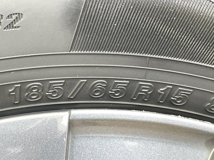 2022 Nissan Note 6AA-E13 (UW-69f1f6cd8c4f1)[7]