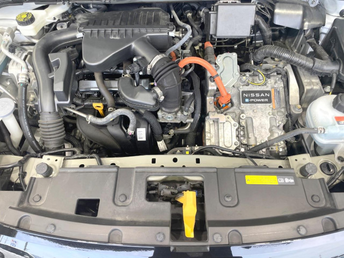 2022 Nissan Note 6AA-E13 (UW-69f1f6cd8c4f1)[4]