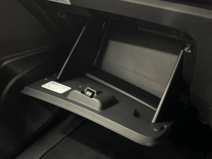 2025 Nissan Serena 5BA-FC28 (UW-69f1f6cf04041)[28]