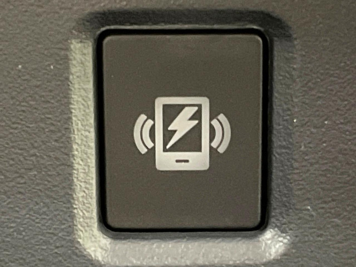 2023 Nissan Aura 6AA-FE13 (UW-69f1f6cfbe57f)[22]