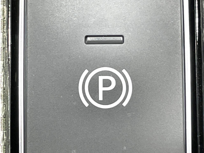 2023 Nissan Aura 6AA-FE13 (UW-69f1f6cfbe57f)[14]