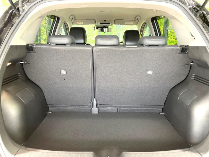 2023 Nissan Aura 6AA-FE13 (UW-69f1f6cfbe57f)[28]