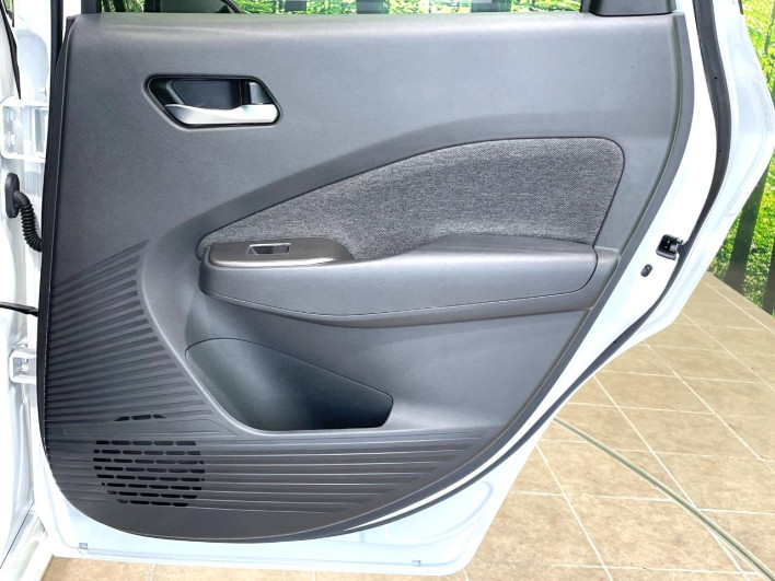 2023 Nissan Aura 6AA-FE13 (UW-69f1f6cfbe57f)[7]