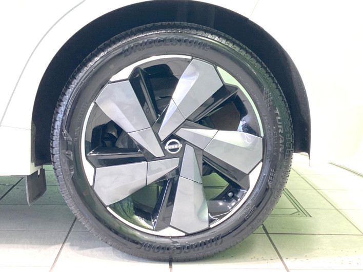 2024 Nissan Aura 6AA-FE13 (UW-69f1f6cfd2bae)[13]