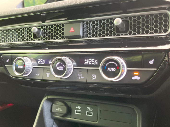 2021 Honda Civic 6BA-FL1 (UW-69f1f6d169580)[27]