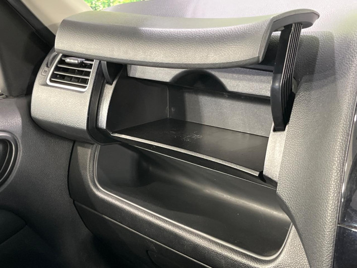 2015 Nissan Serena DBA-FNC26 (UW-69f1f6d1d2fe9)[28]