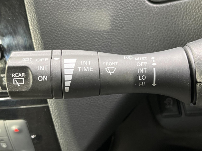 2015 Nissan Serena DBA-FNC26 (UW-69f1f6d1d2fe9)[23]