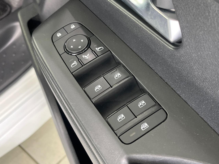 2023 Nissan Serena 5BA-FNC28 (UW-69f1f6d24e727)[27]