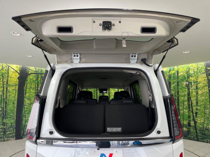 2023 Nissan Serena 5BA-FNC28 (UW-69f1f6d24e727)[22]