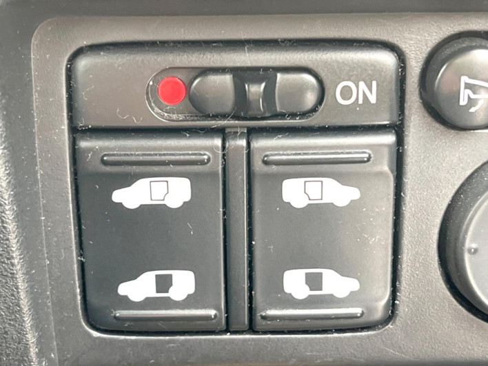 2010 Honda Freed DBA-GB3 (UW-69f1f6d364306)[26]