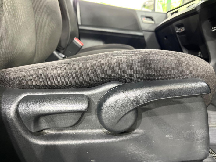 2014 Honda Freed DBA-GB3 (UW-69f1f6d3aecd9)[20]