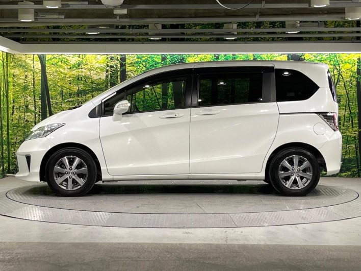 2014 Honda Freed DBA-GB3 (UW-69f1f6d3aecd9)[11]