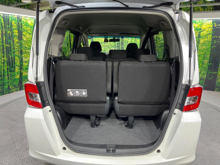 2014 Honda Freed DBA-GB3 (UW-69f1f6d3aecd9)[14]