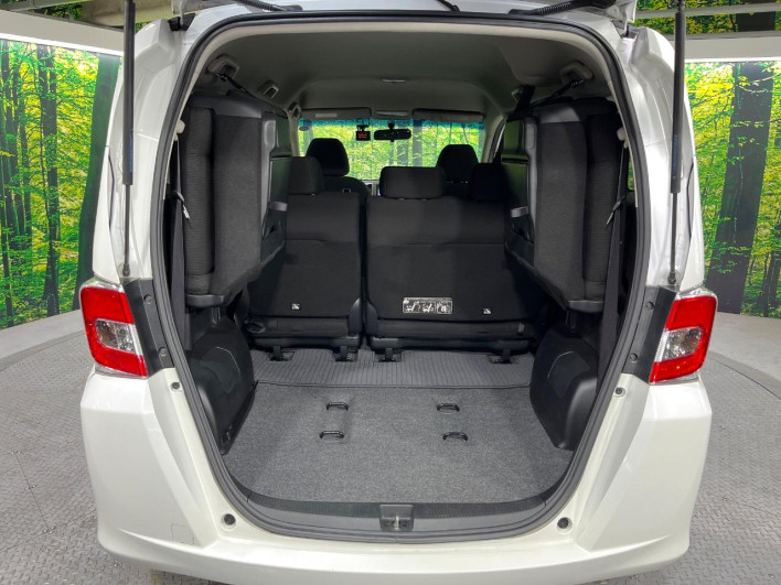 2014 Honda Freed DBA-GB3 (UW-69f1f6d3aecd9)[12]