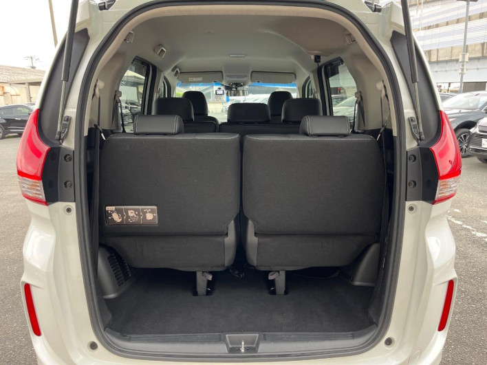 2017 Honda Freed DBA-GB5 (UW-69f1f6d427180)[24]