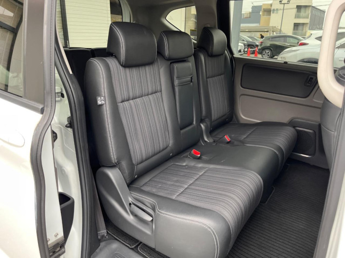 2017 Honda Freed DBA-GB5 (UW-69f1f6d427180)[17]