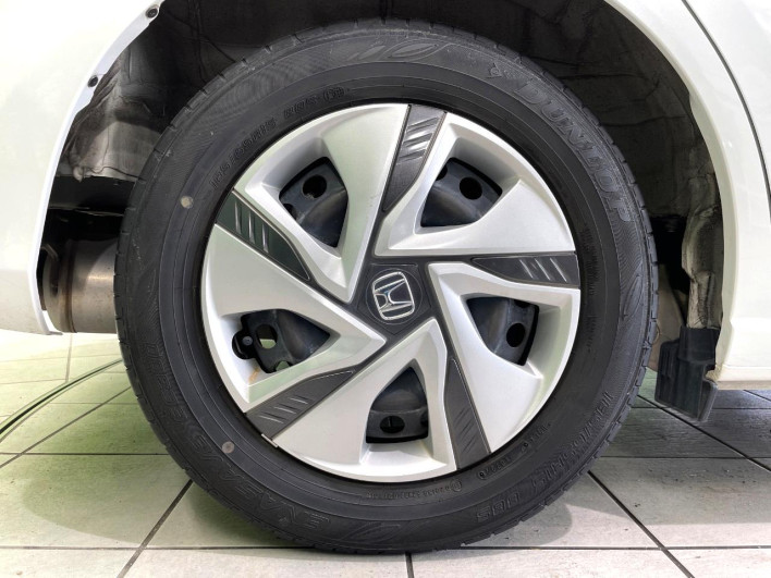 2022 Honda Freed hybrid 6AA-GB7 (UW-69f1f6d4ae7d5)[22]