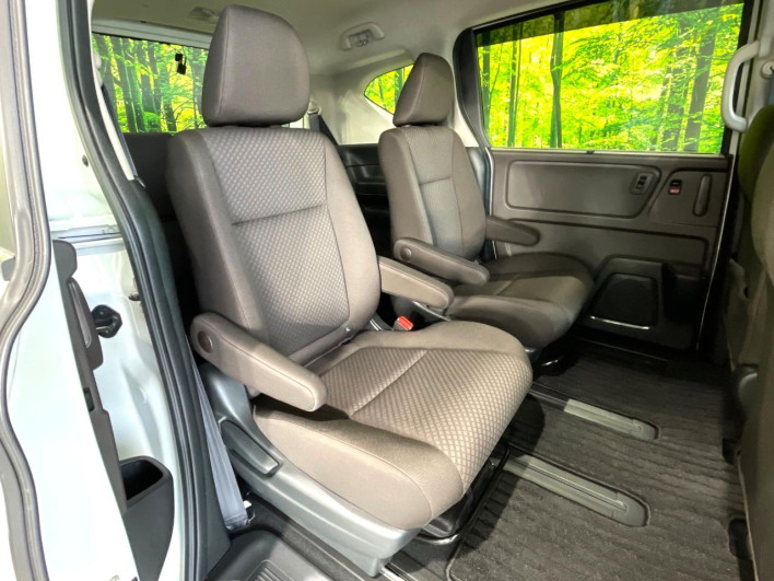 2022 Honda Freed hybrid 6AA-GB7 (UW-69f1f6d4ae7d5)[28]