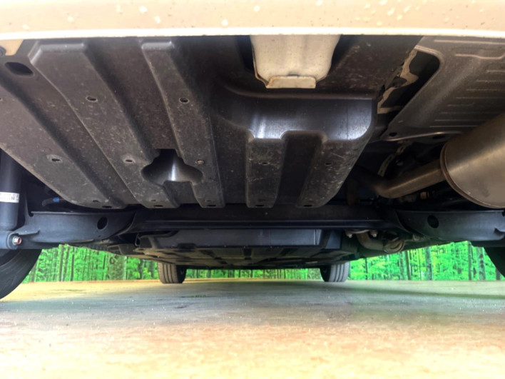 2022 Honda Freed hybrid 6AA-GB7 (UW-69f1f6d563d5a)[26]