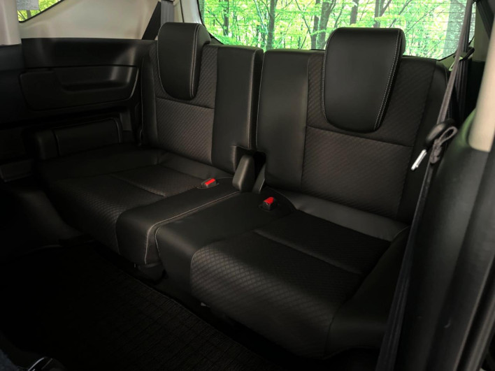 2022 Honda Freed hybrid 6AA-GB7 (UW-69f1f6d563d5a)[9]