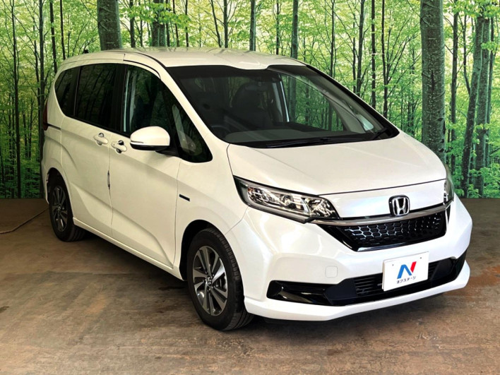 2022 Honda Freed hybrid 6AA-GB7 (UW-69f1f6d563d5a)[17]