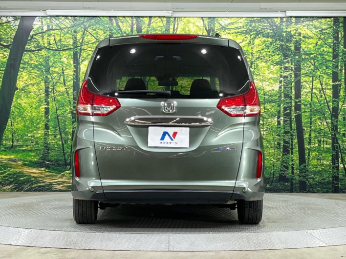 2022 Honda Freed Plus Hybrid 6AA-GB7 (UW-69f1f6d5e6c9c)[7]