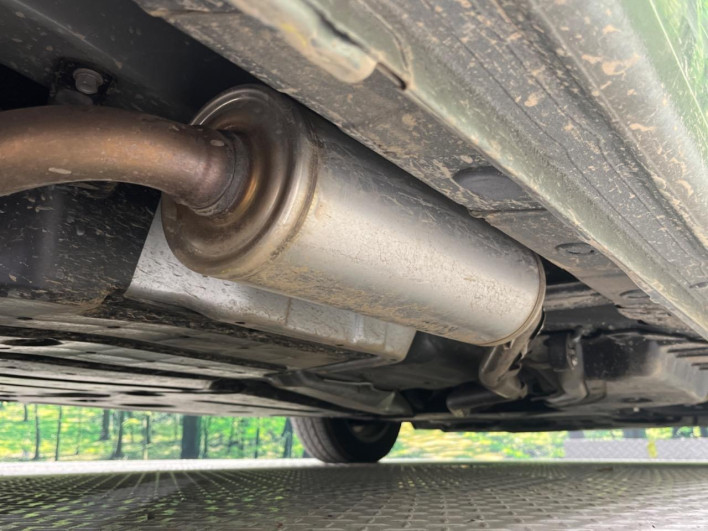 2022 Honda Freed Plus Hybrid 6AA-GB7 (UW-69f1f6d5e6c9c)[26]