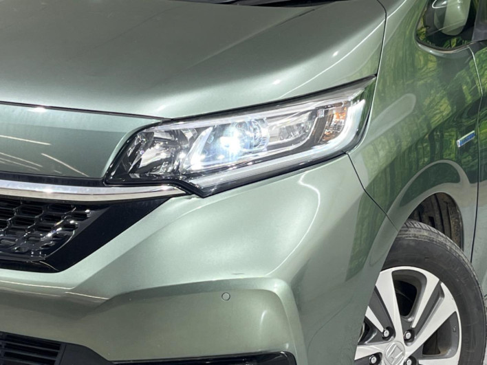 2022 Honda Freed Plus Hybrid 6AA-GB7 (UW-69f1f6d5e6c9c)[13]
