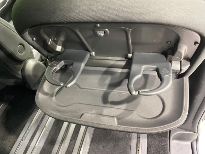 2020 Nissan Serena DAA-GC27 (UW-69f1f6d651d93)[25]