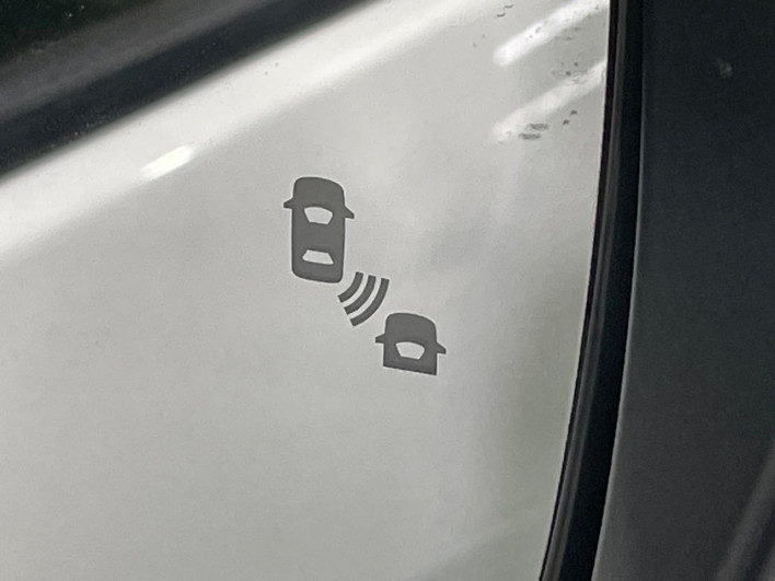 2020 Nissan Serena DAA-GC27 (UW-69f1f6d651d93)[28]