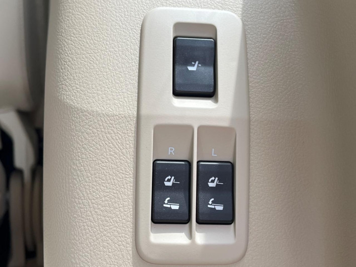 2023 Toyota Land Cruiser Prado 3DA-GDJ150W (UW-69f1f6d83d358)[22]