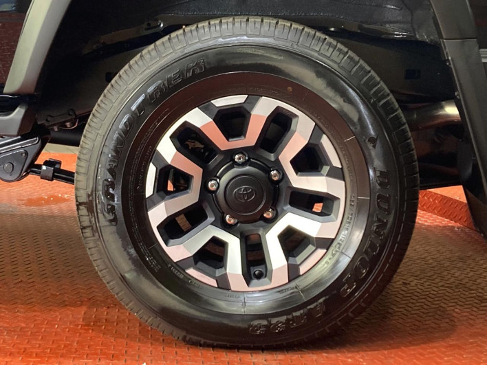 2024 Toyota Land Cruiser 70 3DA-GDJ76W (UW-69f1f6d8a9ae7)[11]
