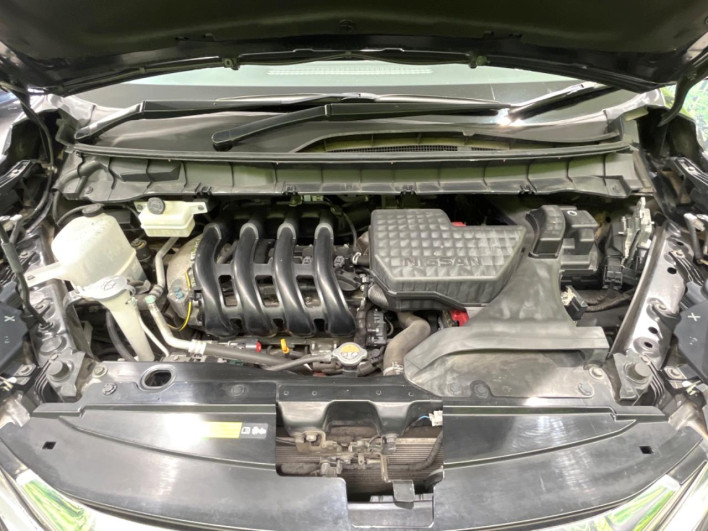 2017 Nissan Serena DAA-GFC27 (UW-69f1f6d8dafe1)[4]