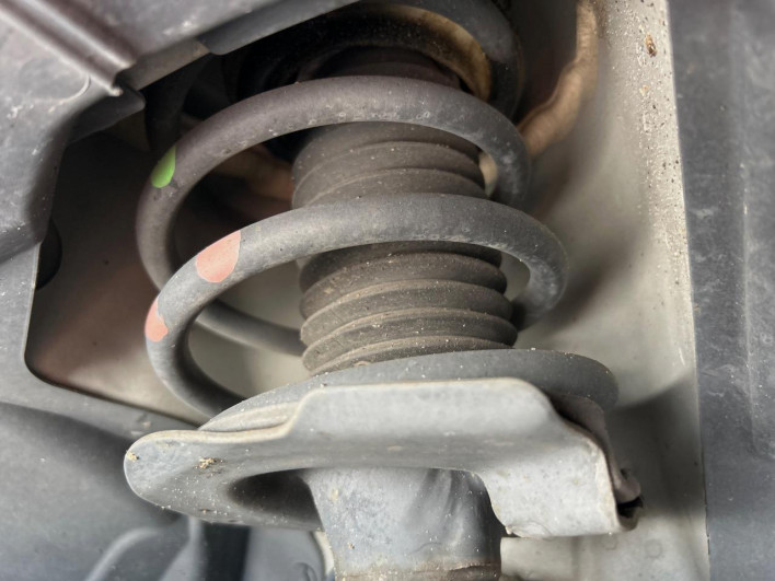 2017 Nissan Serena DAA-GFC27 (UW-69f1f6da254cf)[6]