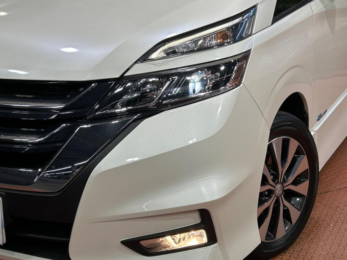 2017 Nissan Serena DAA-GFC27 (UW-69f1f6dab3f01)[9]