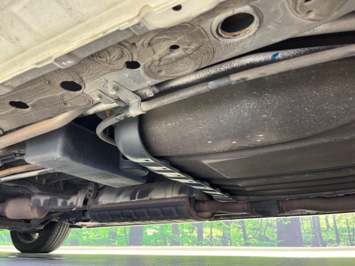 2017 Nissan Serena DAA-GFC27 (UW-69f1f6db2cb2d)[11]