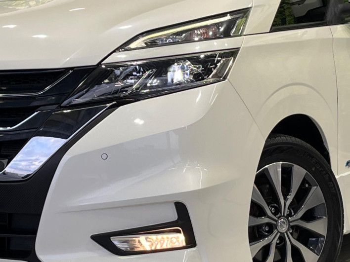 2017 Nissan Serena DAA-GFC27 (UW-69f1f6db2cb2d)[21]