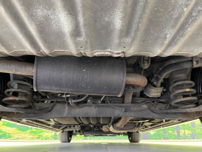 2017 Nissan Serena DAA-GFC27 (UW-69f1f6db2cb2d)[9]