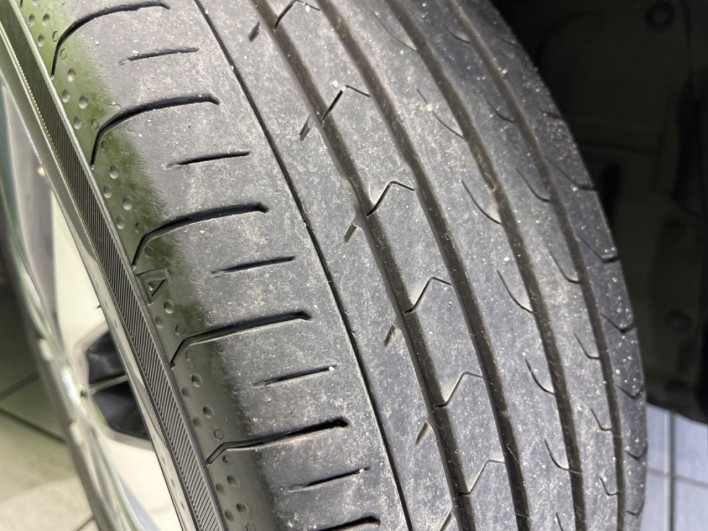 2017 Nissan Serena DAA-GFC27 (UW-69f1f6db2cb2d)[26]