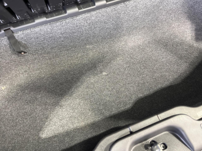 2017 Nissan Serena DAA-GFC27 (UW-69f1f6db2cb2d)[17]