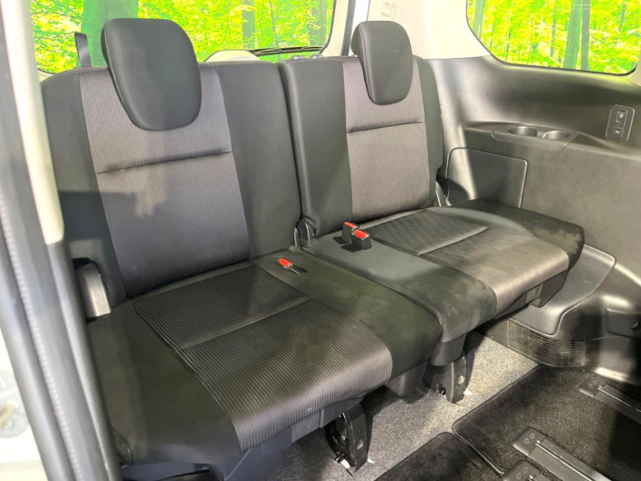 2019 Nissan Serena DAA-GFC27 (UW-69f1f6dc71d8a)[6]