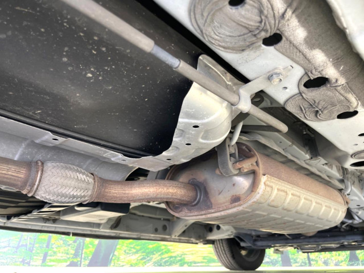 2019 Nissan Serena DAA-GFC27 (UW-69f1f6dc71d8a)[25]